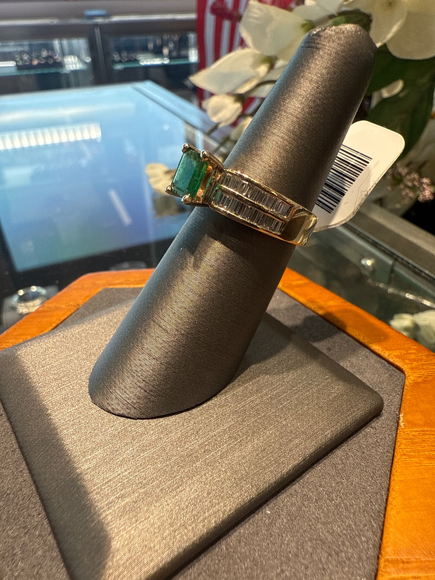 Gold ring