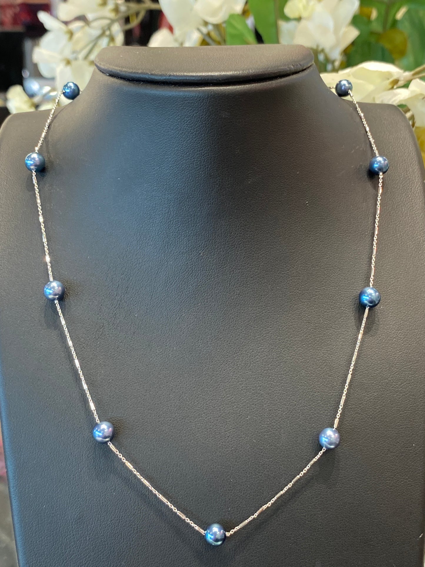 14k White Gold Pearl Chain
