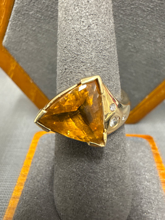 Gold ring