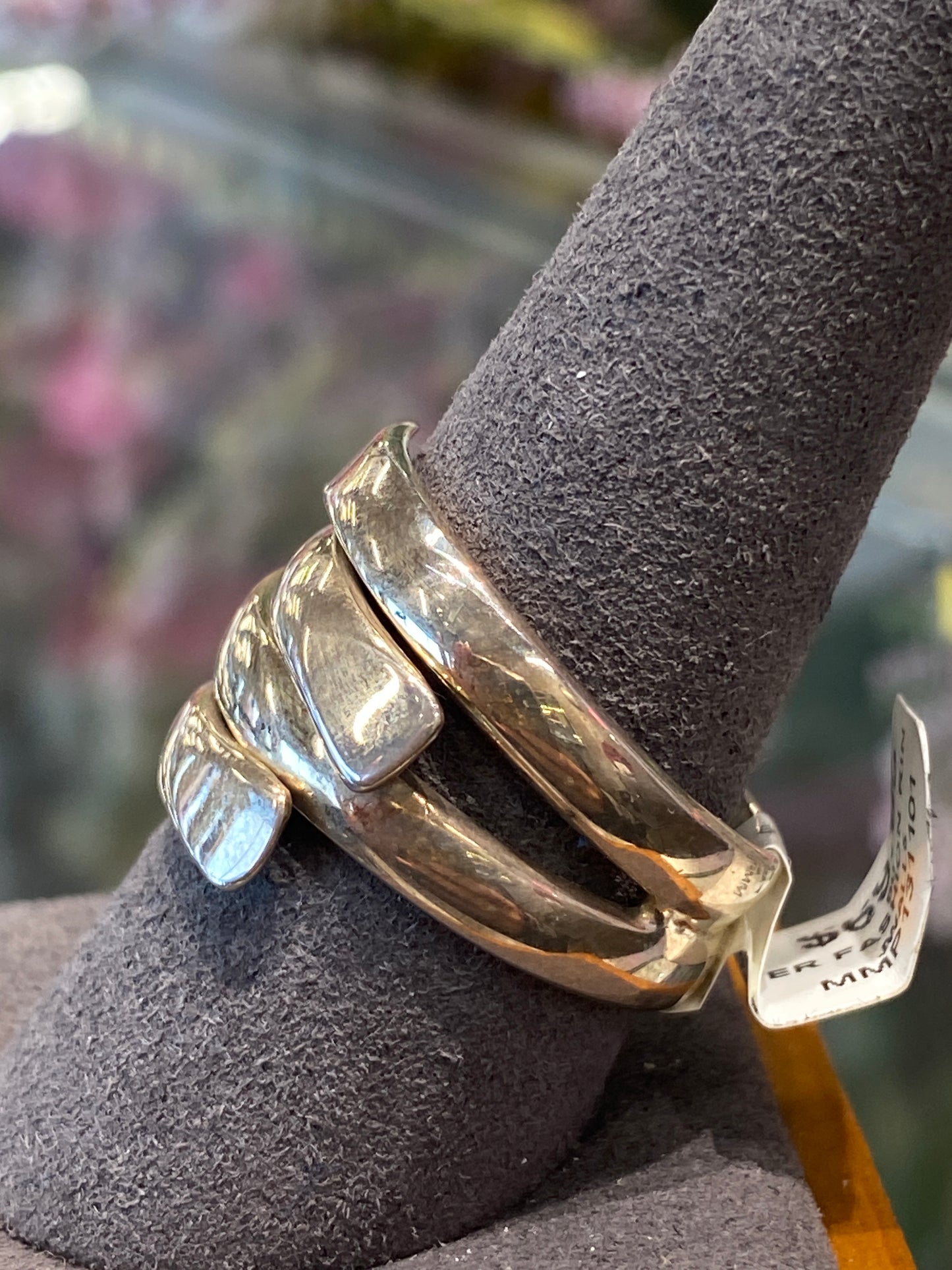 Silver Ring With Design