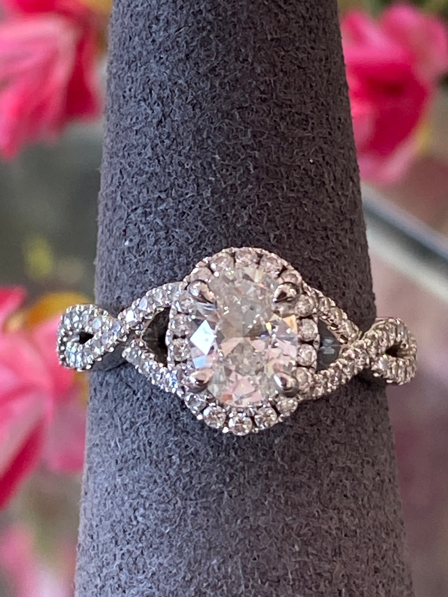 14k White Gold Diamond Engagement Ring