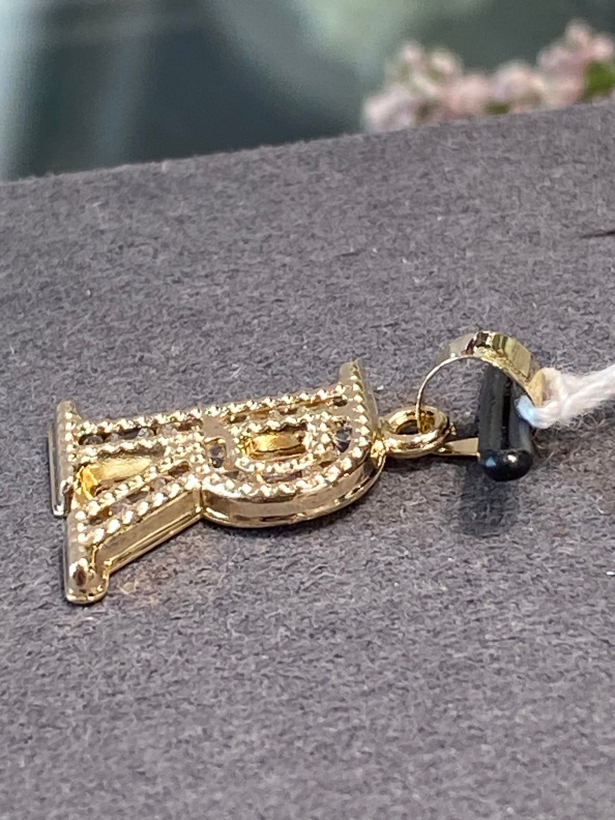 14k Yellow Gold “R” Pendant