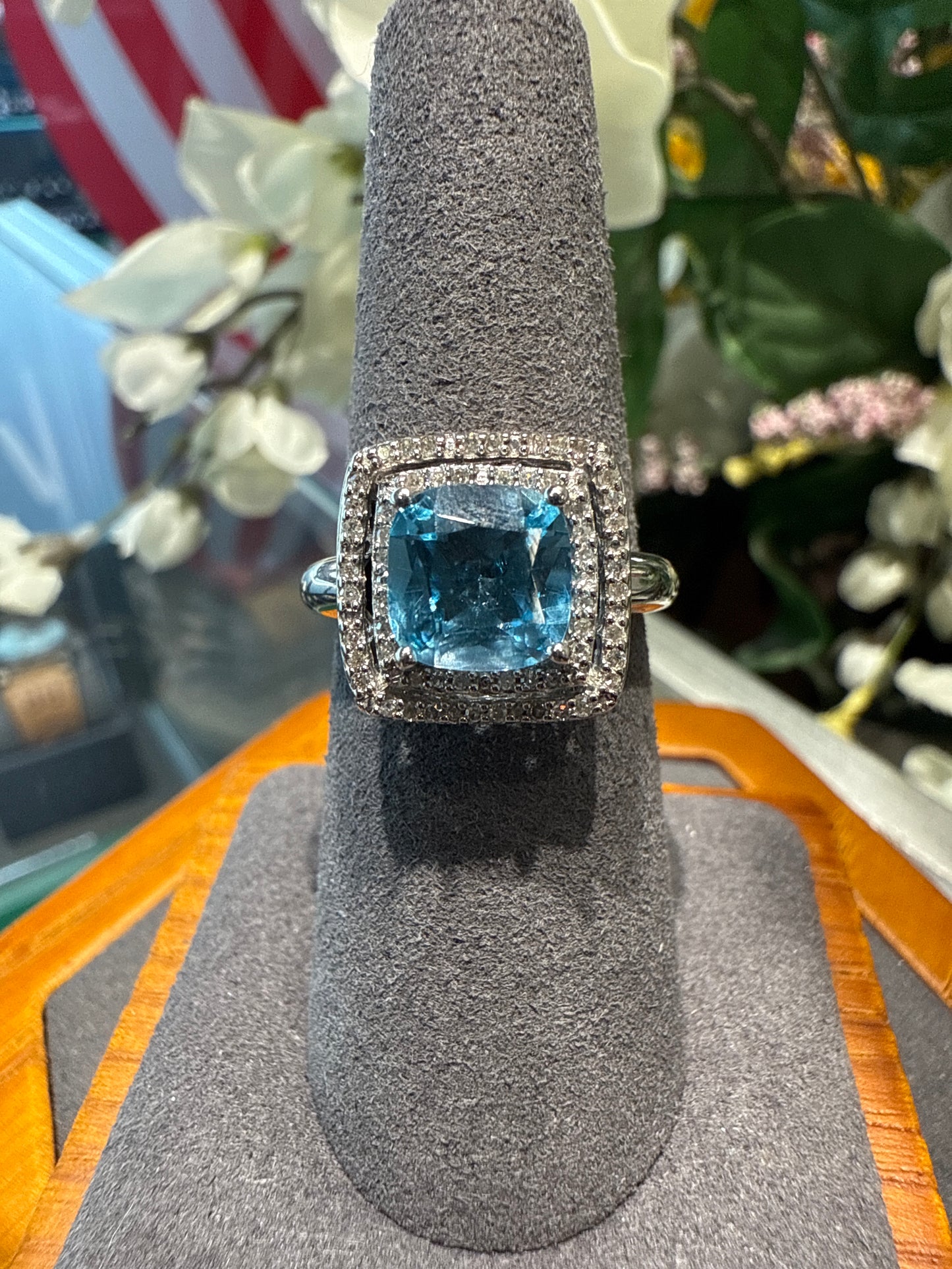 White gold ring