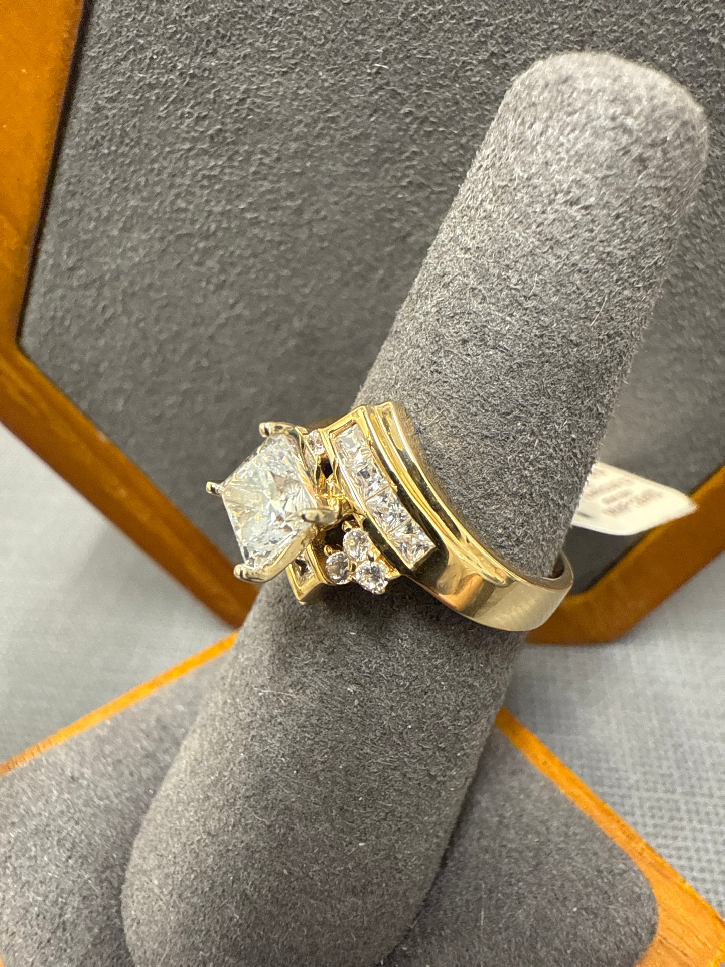 Gold ring