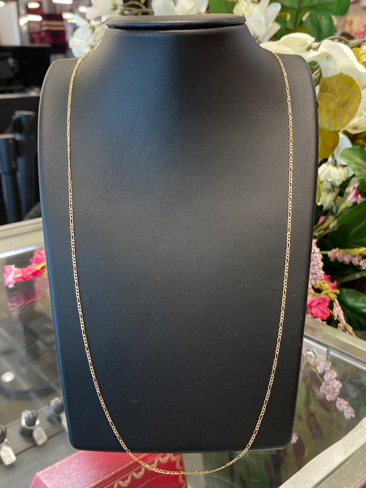 14k Two Tone Fígaro Chain