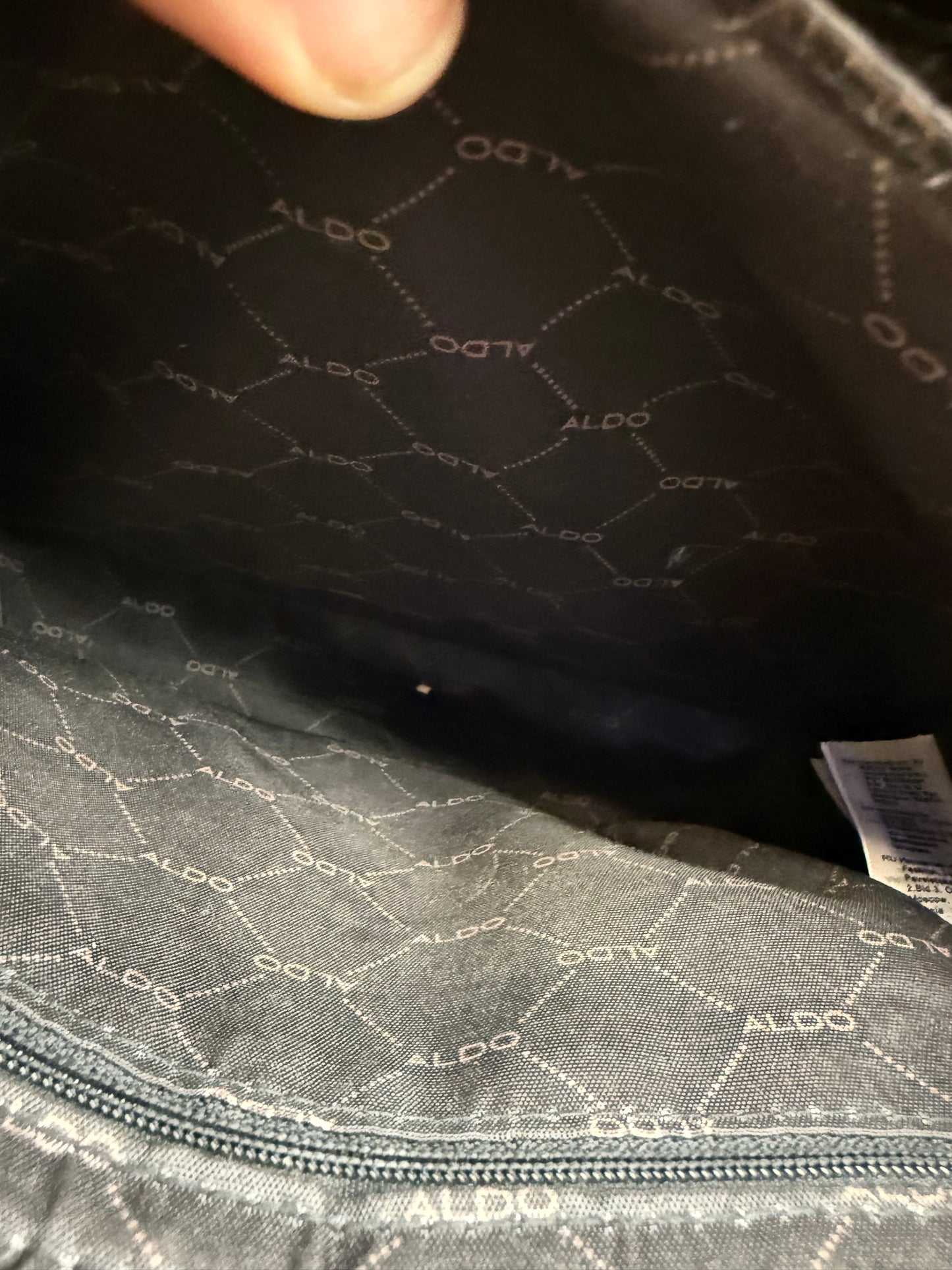 Hand bag