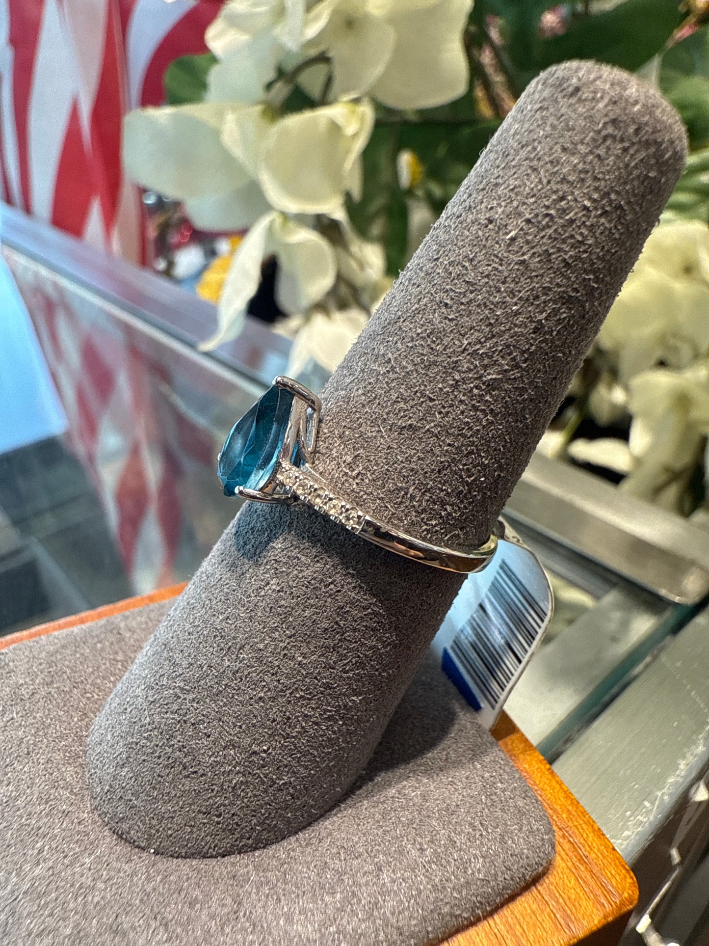 White gold ring
