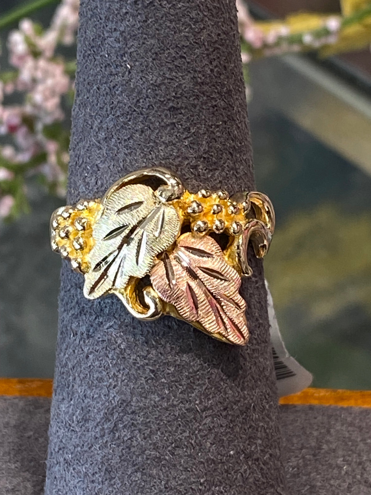 10k Two Tone Black Hills Gold Ring