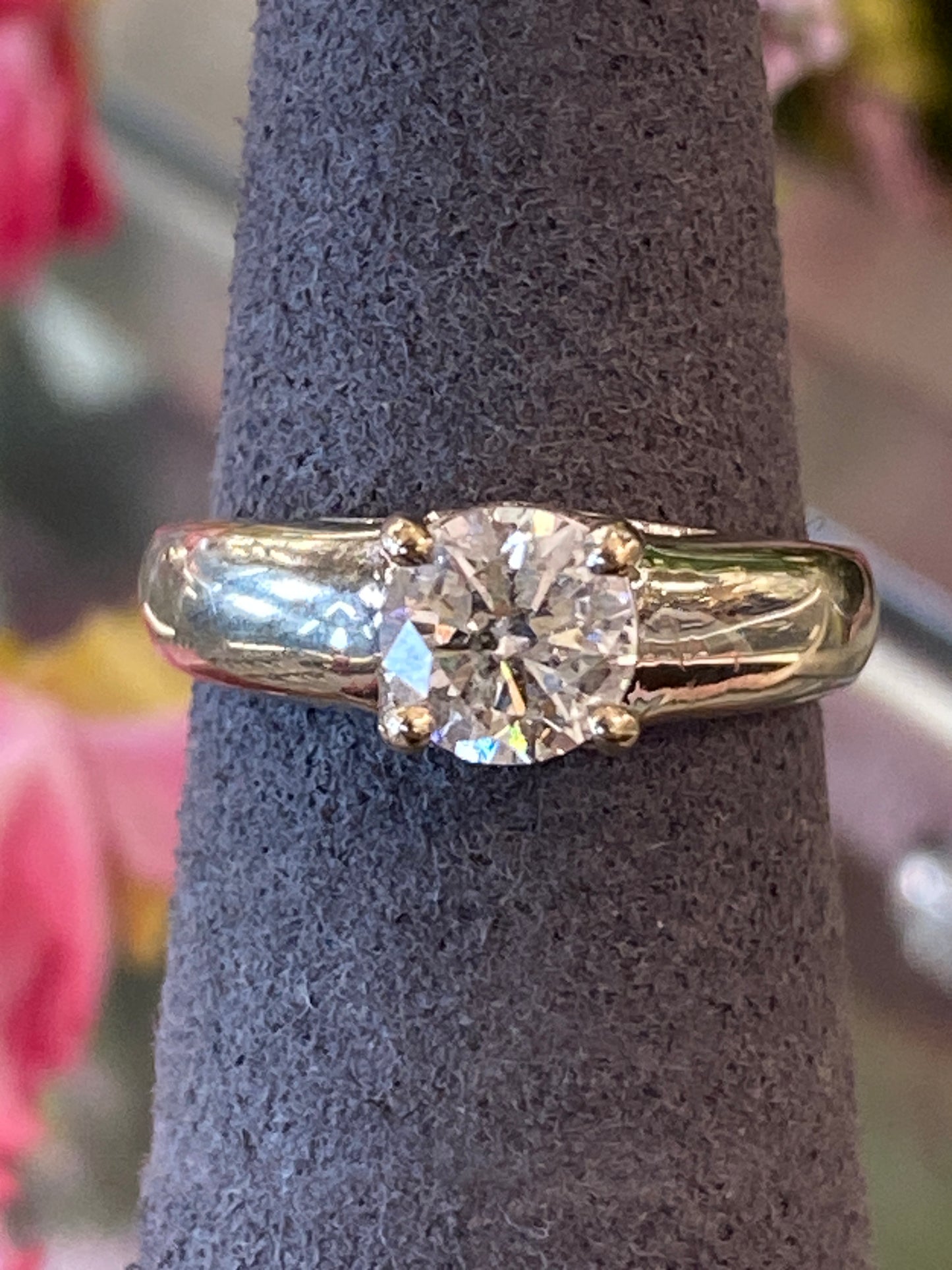 14k White Gold Diamond Engagement Ring