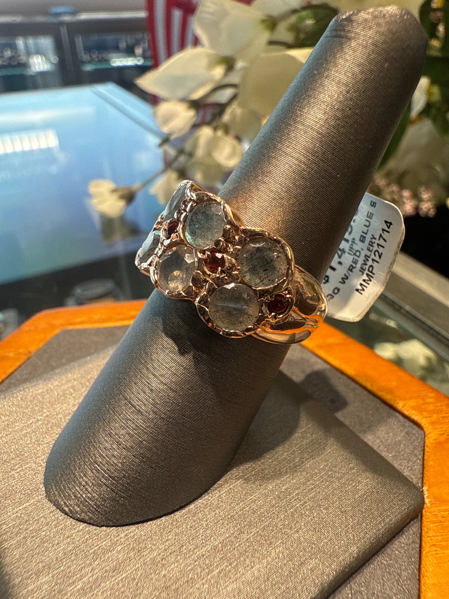 Rose gold ring