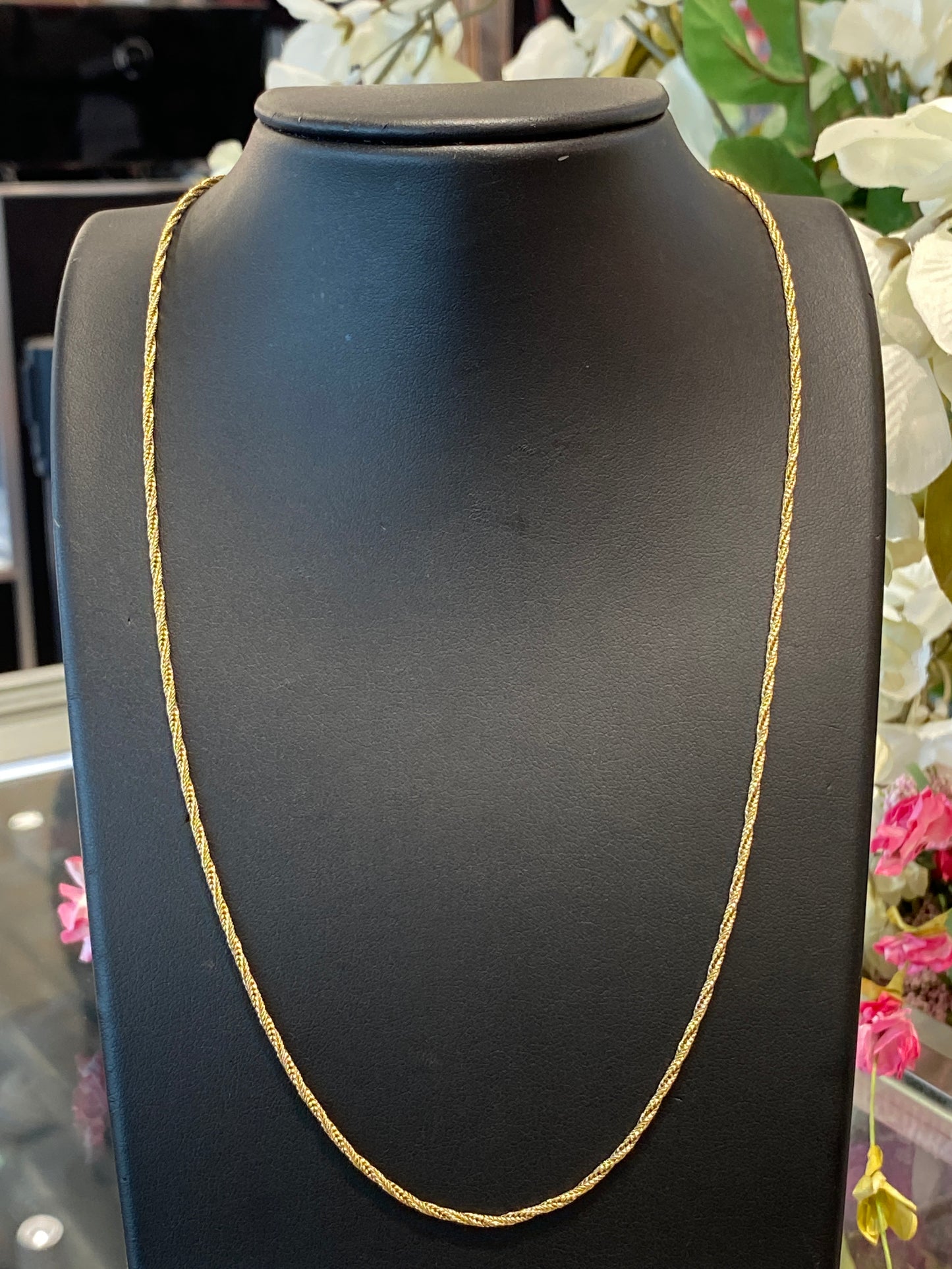 14k Yellow Gold Twist Chain