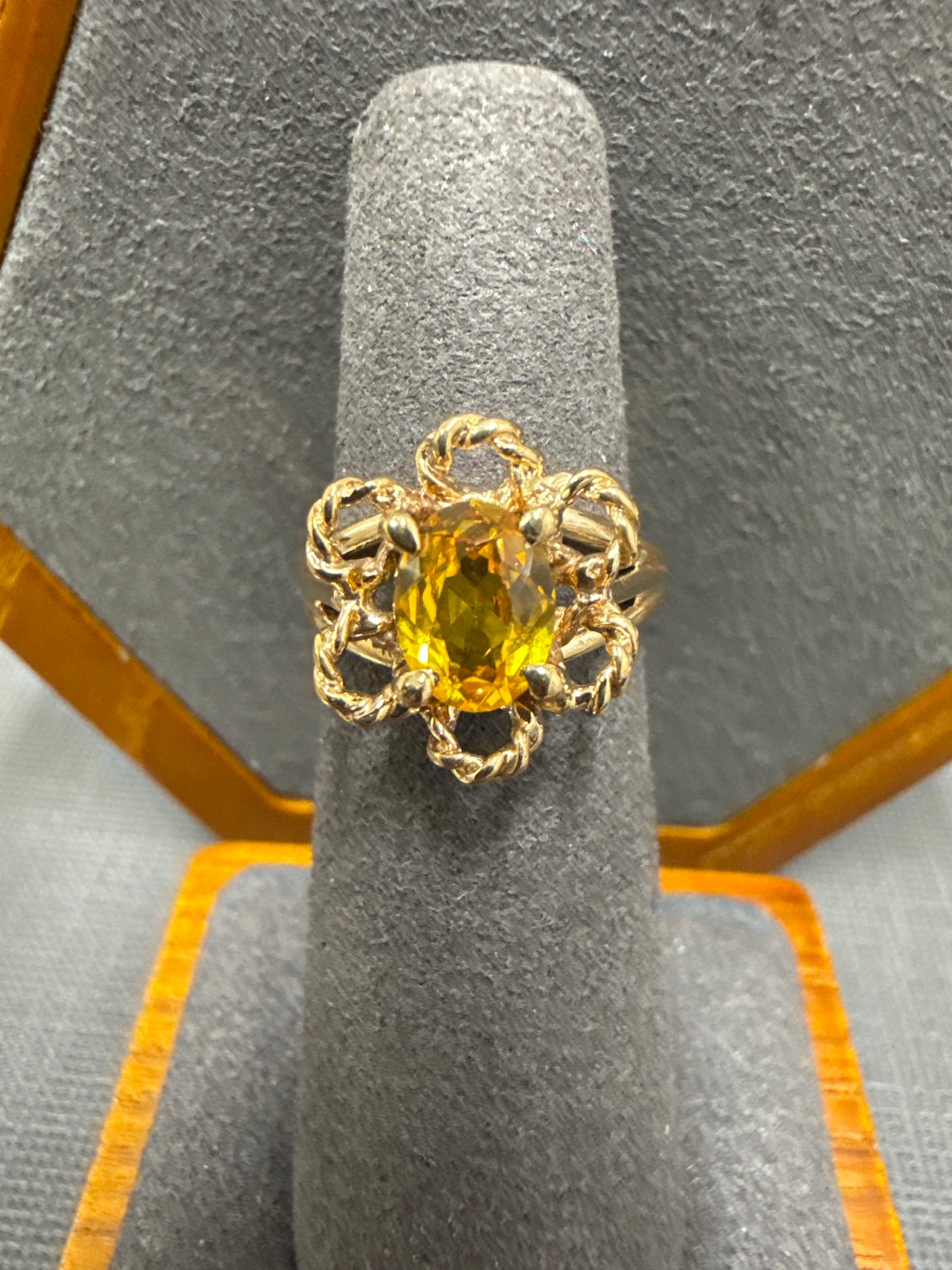 Gold ring
