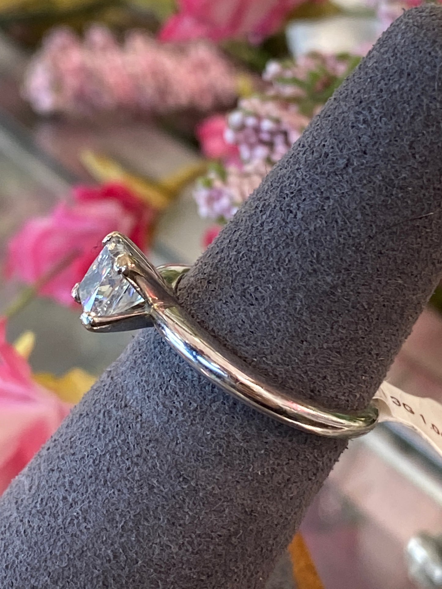 14k White Gold Diamond Engagement Ring