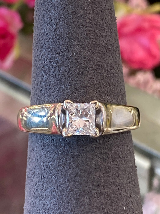 14k White Gold Engagement Ring