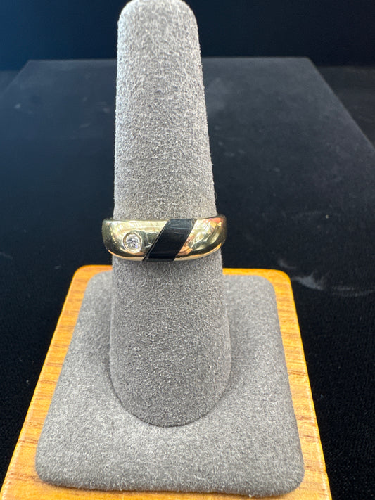 Gold Onyx Ring