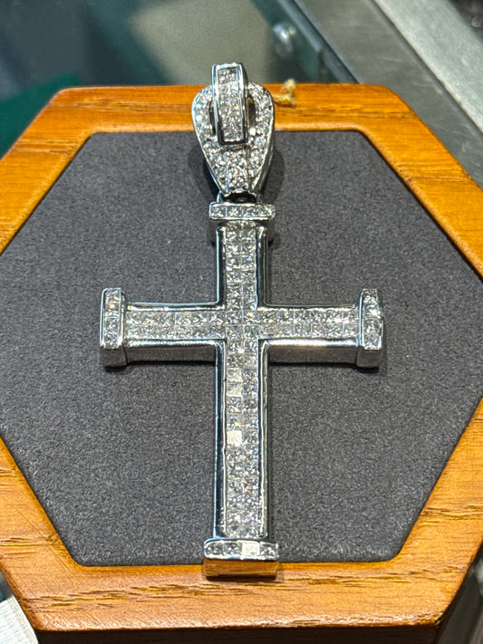 Diamond cross