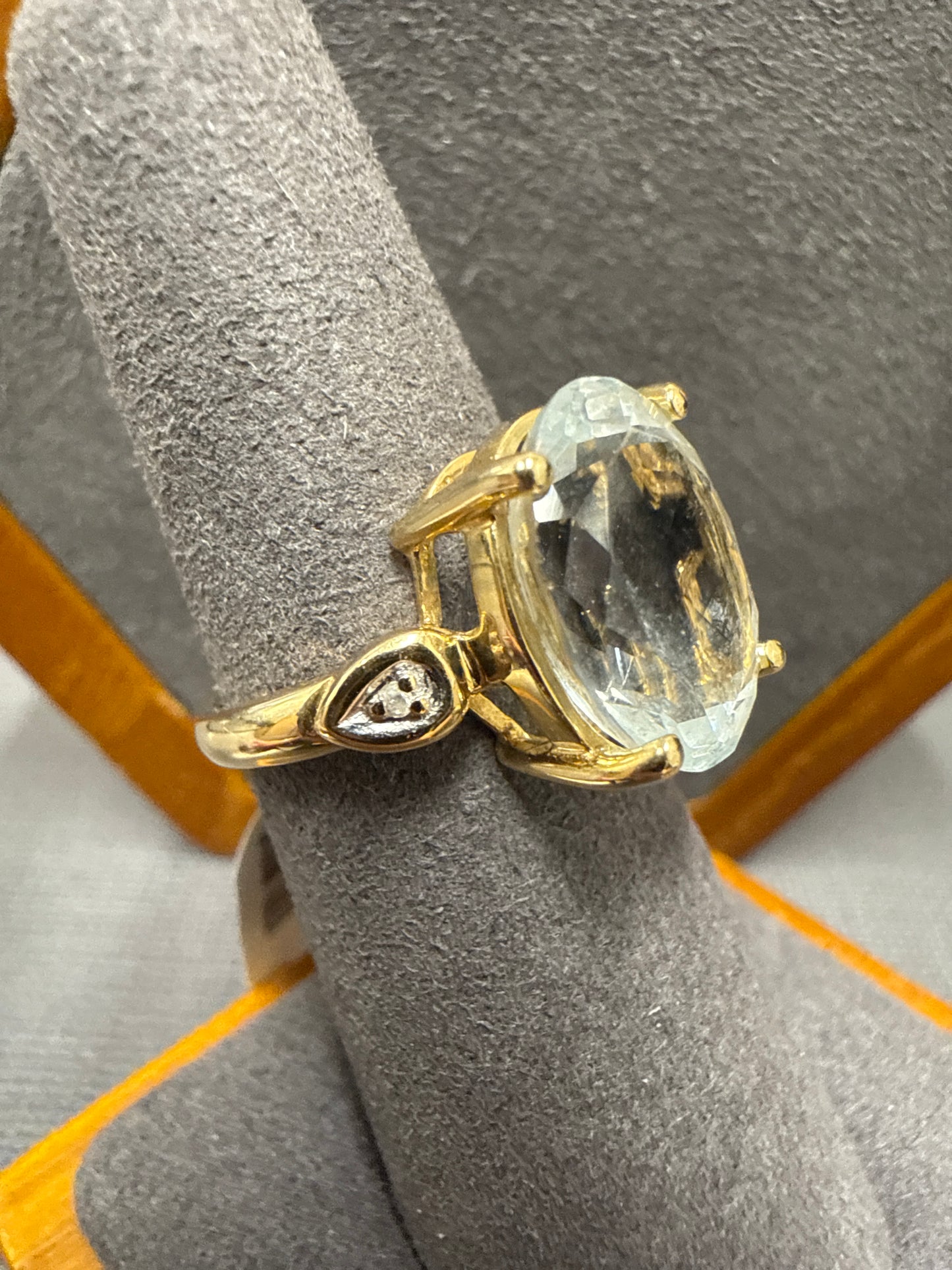 Gold ring
