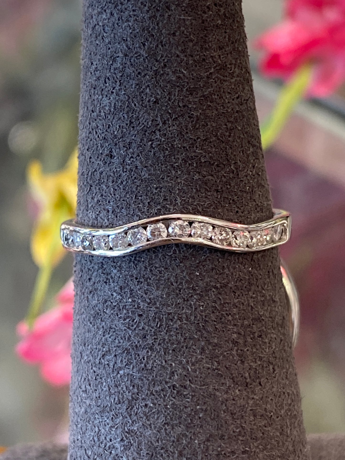 14k White Gold Diamond Engagement Ring