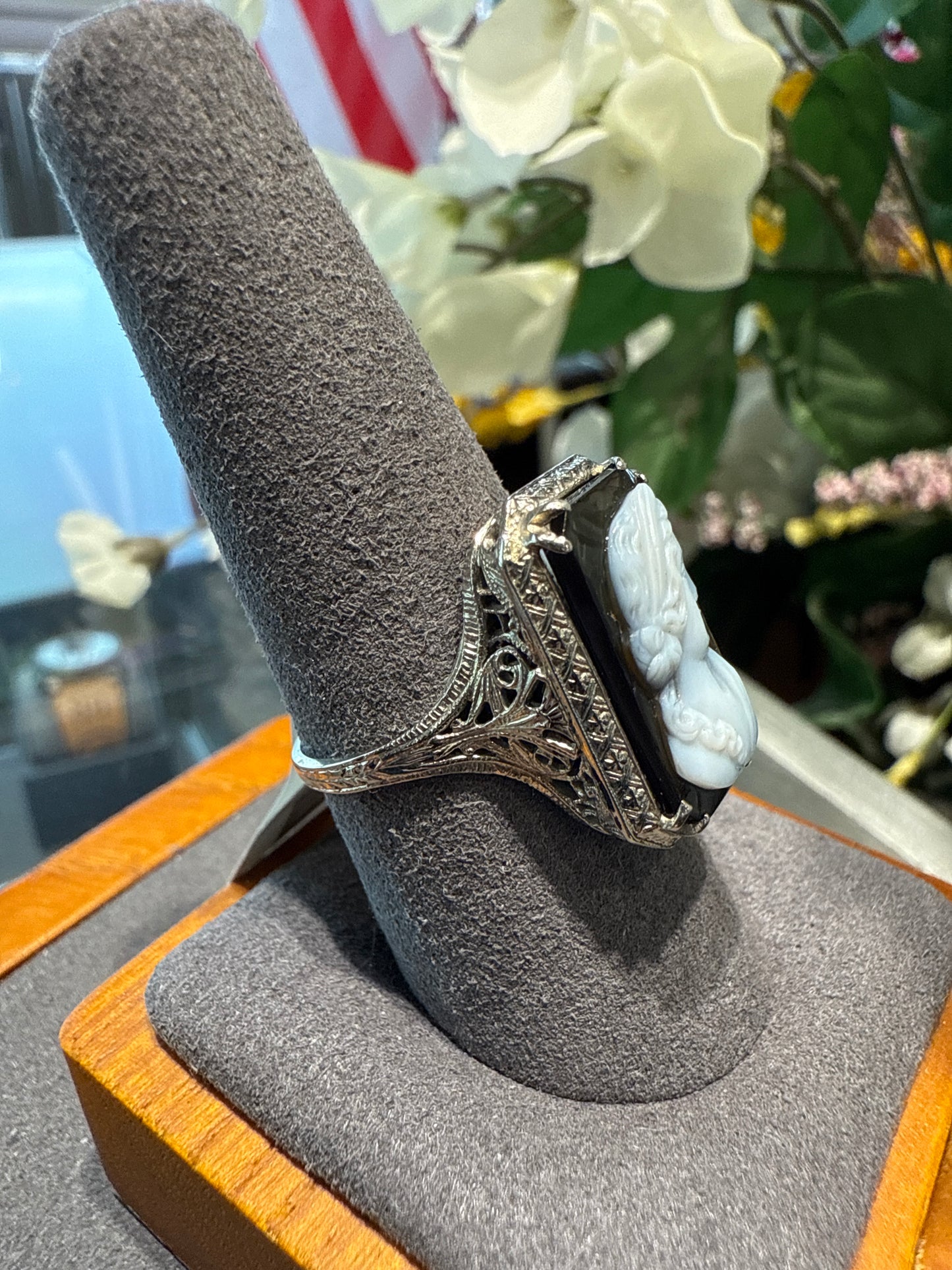 White Gold ring