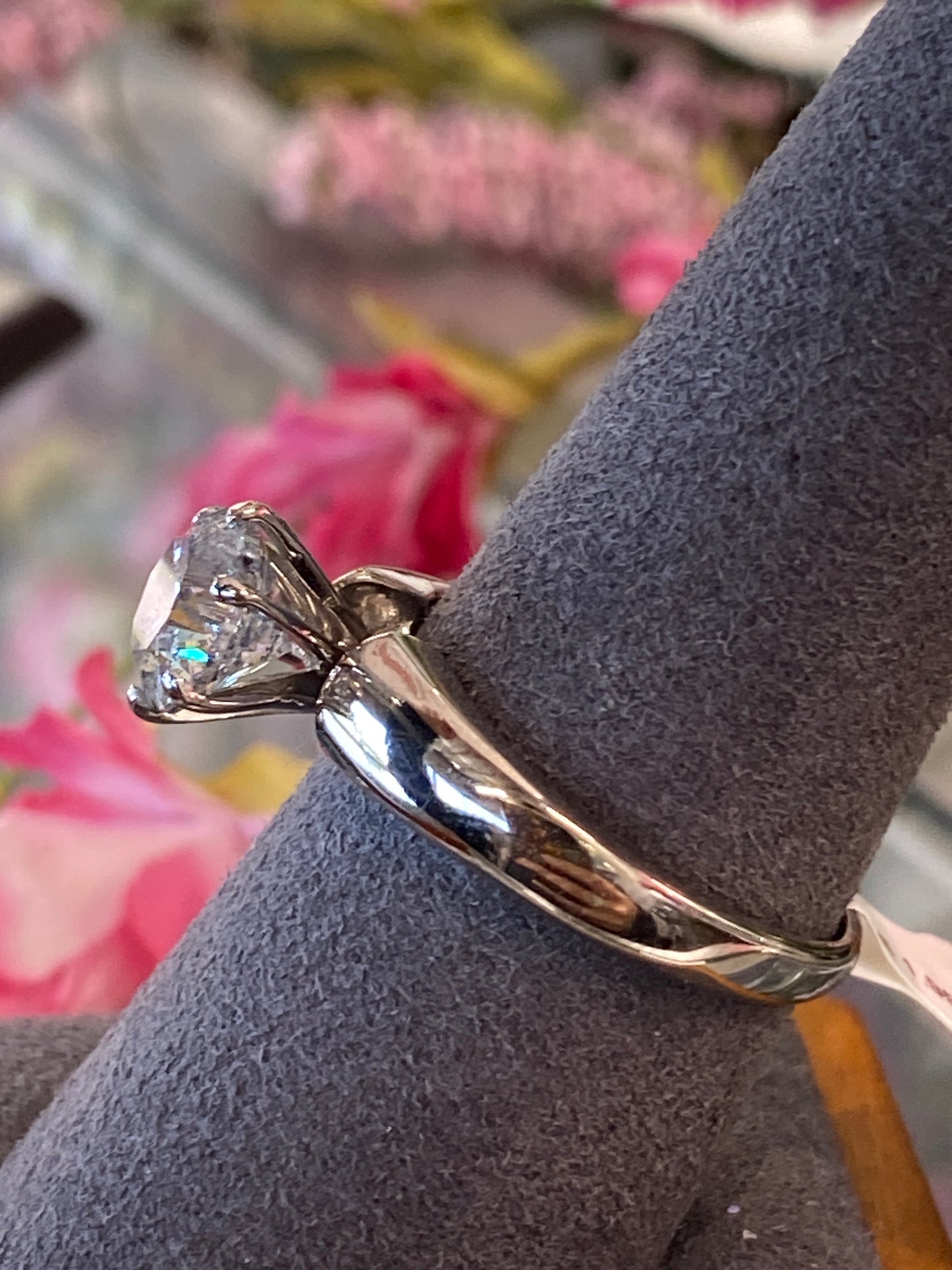 14k White Gold Diamond Engagement Ring