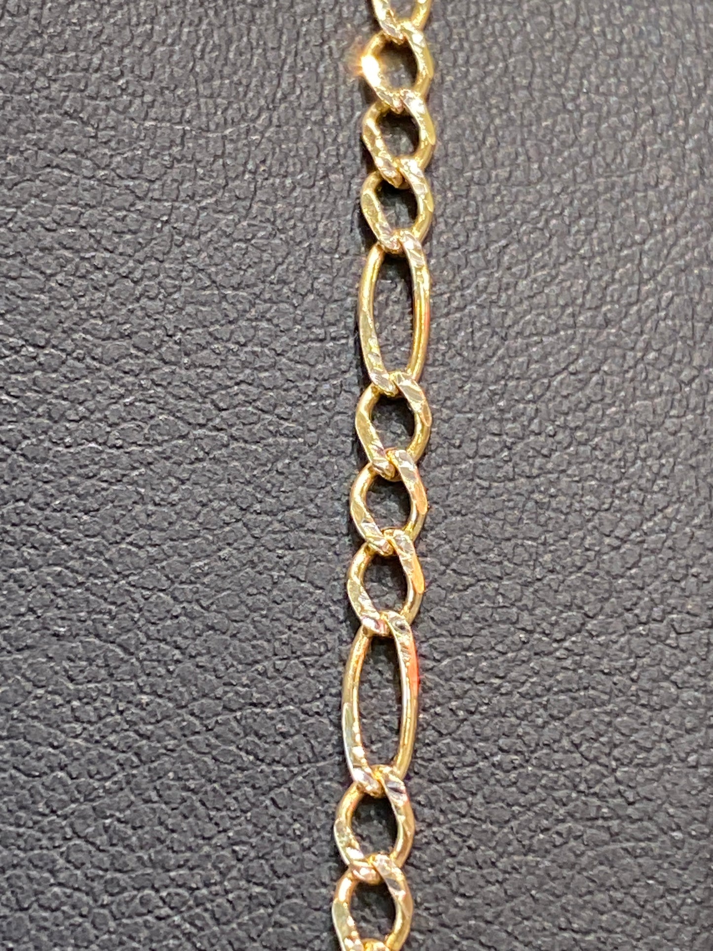 14k Yellow Gold Fígaro Chain