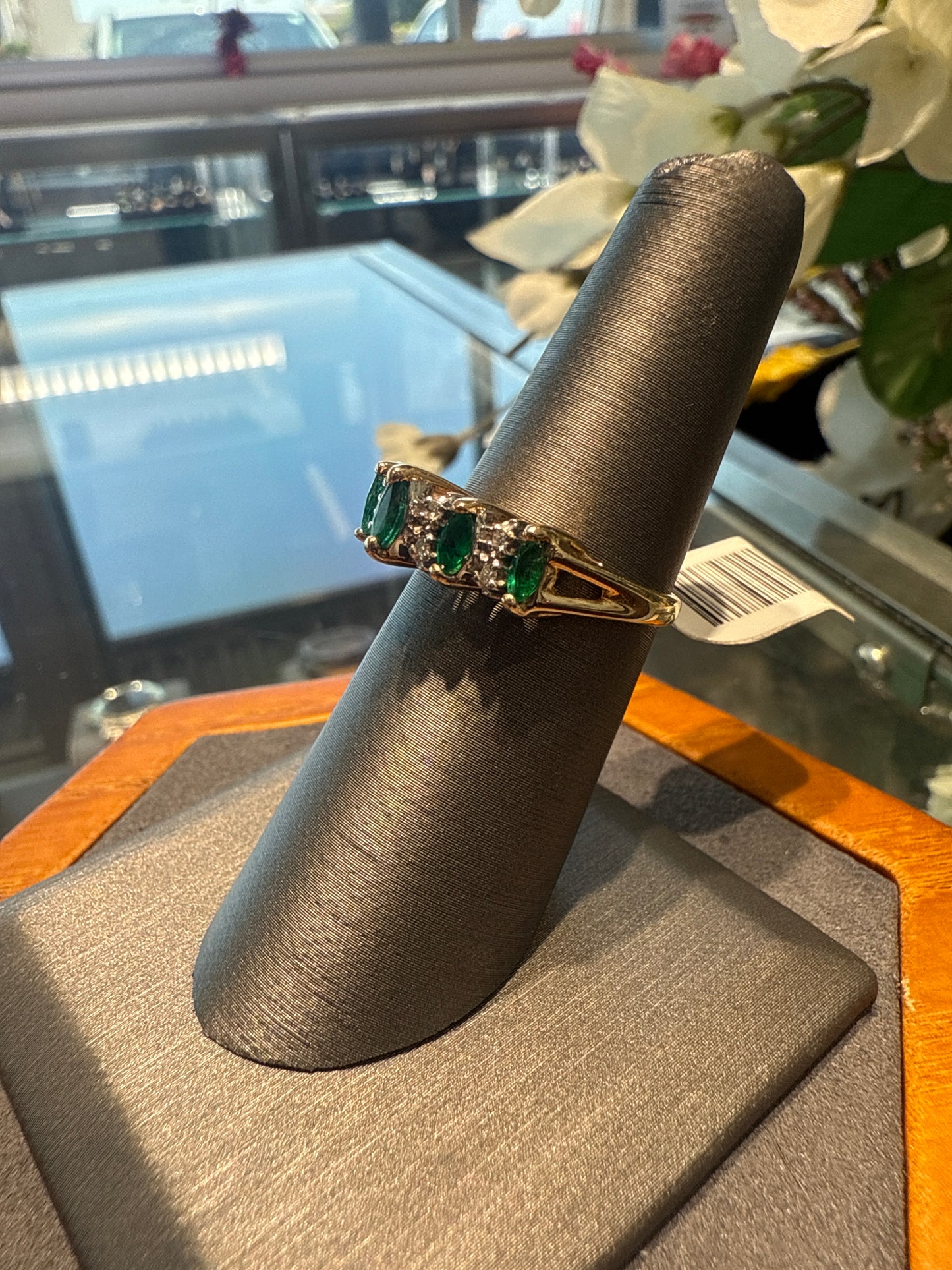 Gold ring