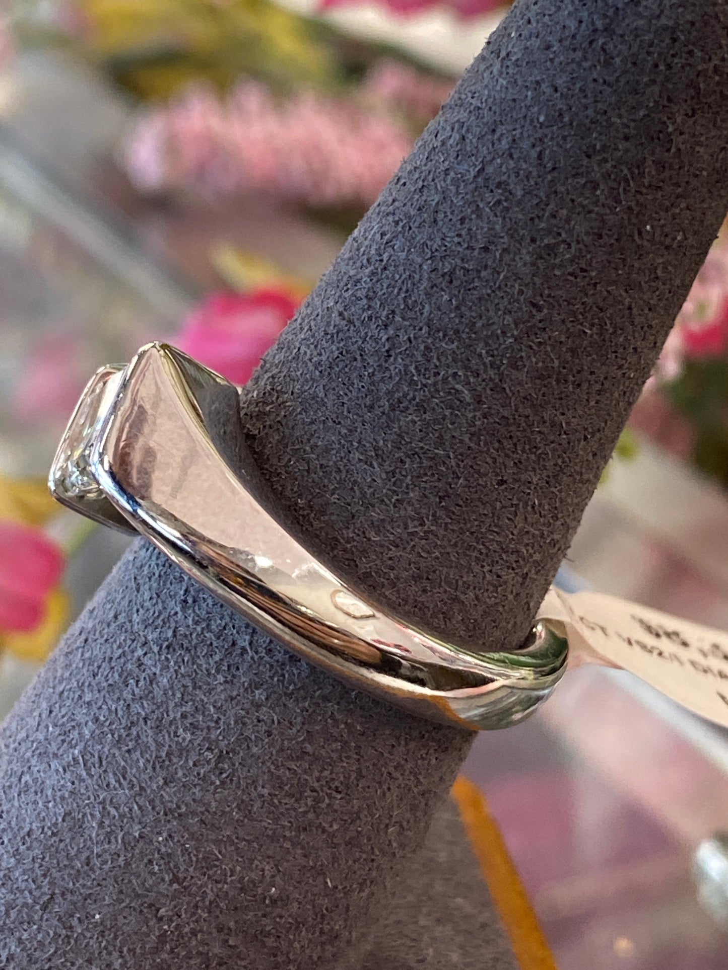 14k White Gold Diamond Ring