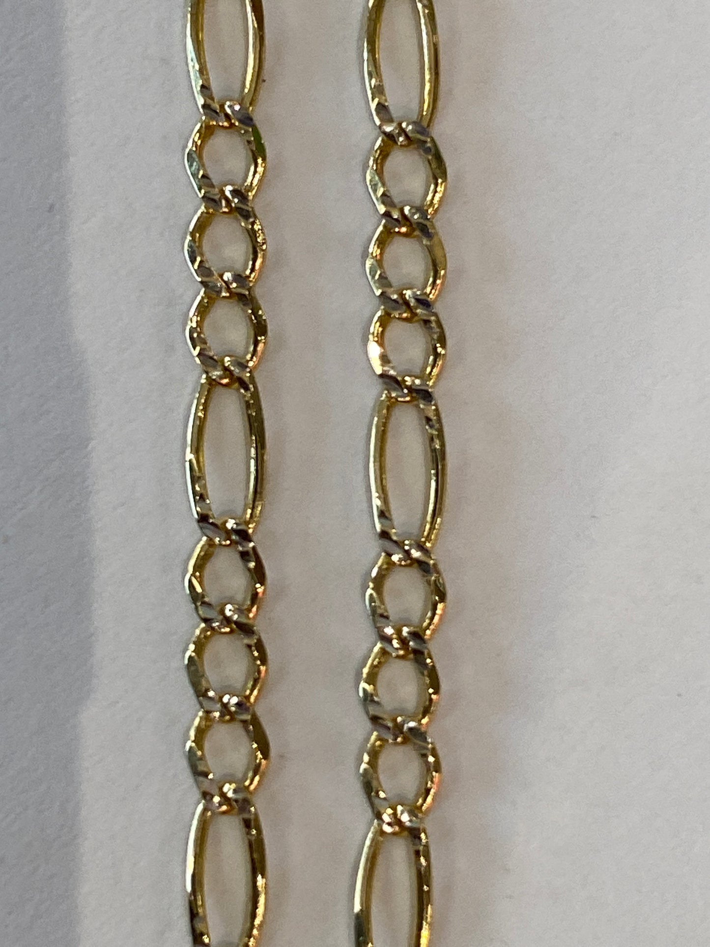 14k Yellow Gold Fígaro Chain