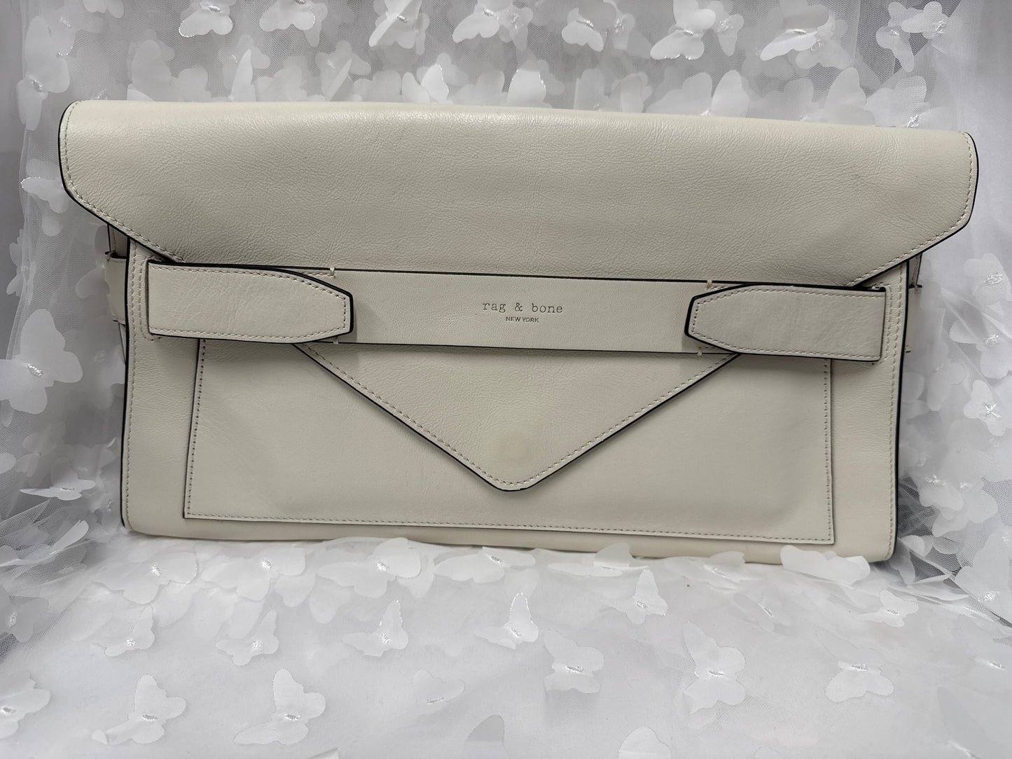 Hand bag