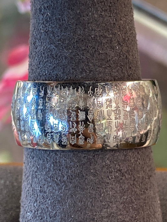 Stainless Steel Band With Design