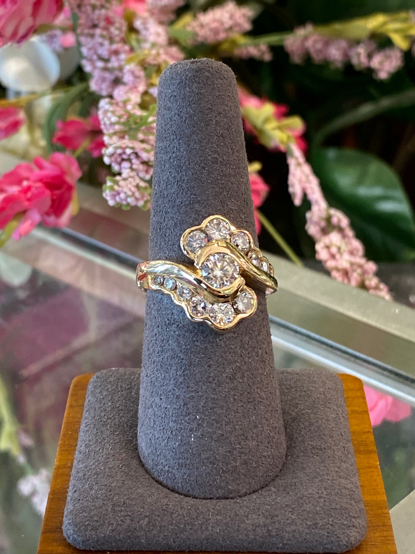 14k Yellow Gold Diamond Ring