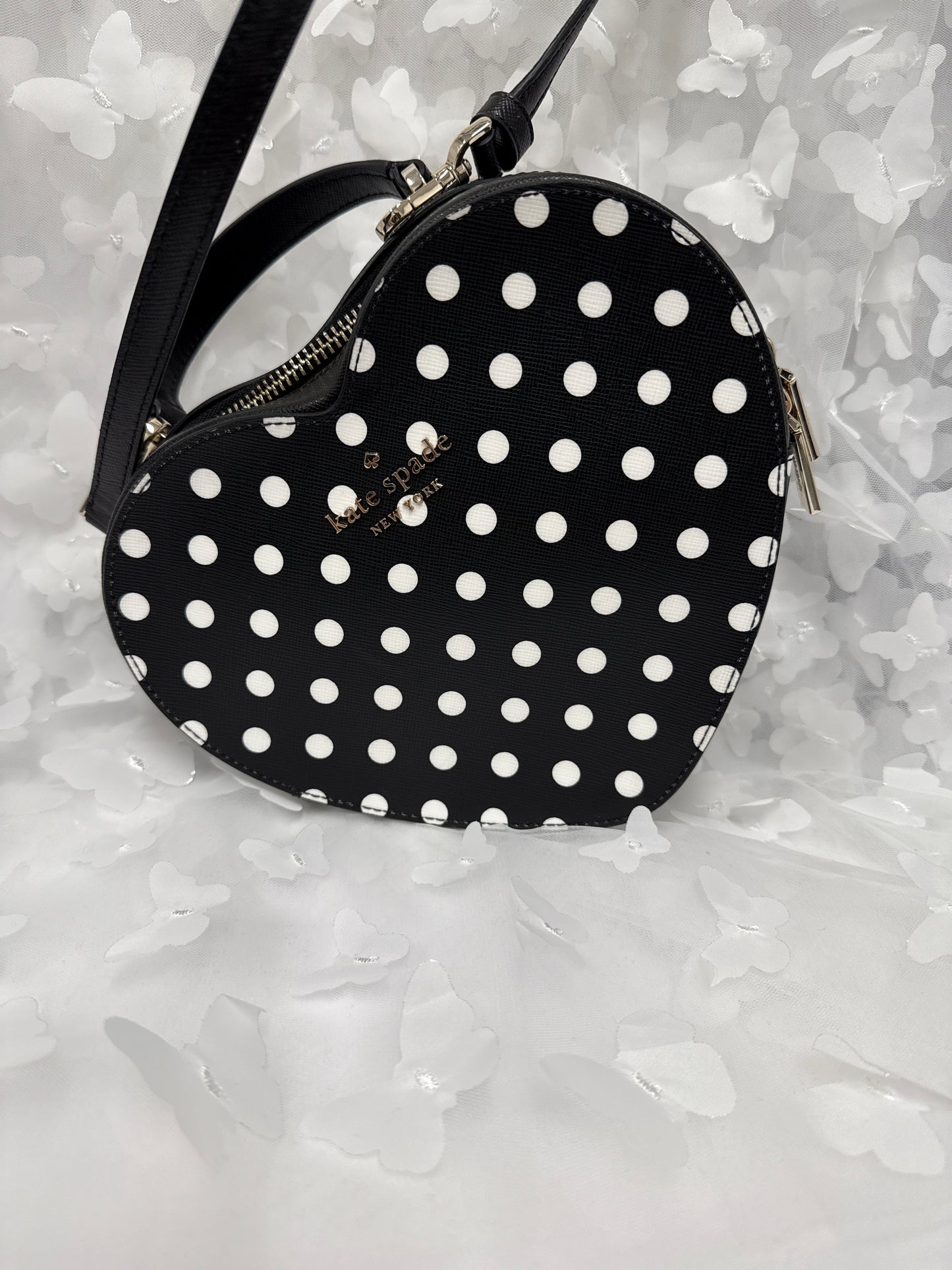 Hand bag