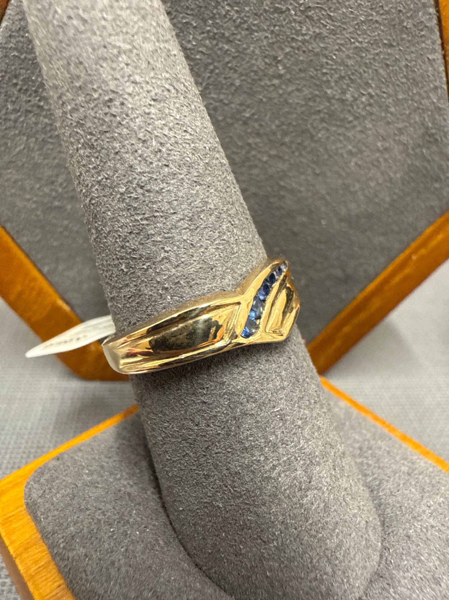Gold ring