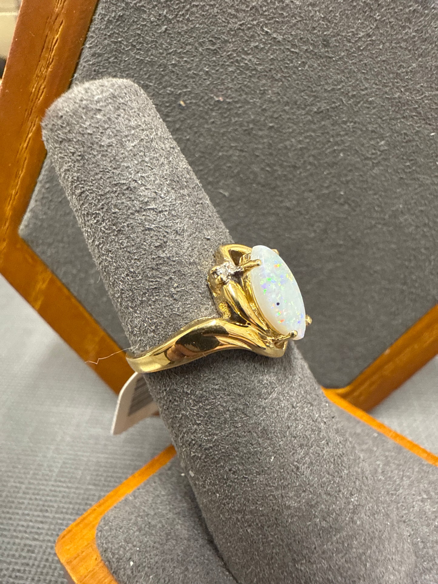 Gold ring