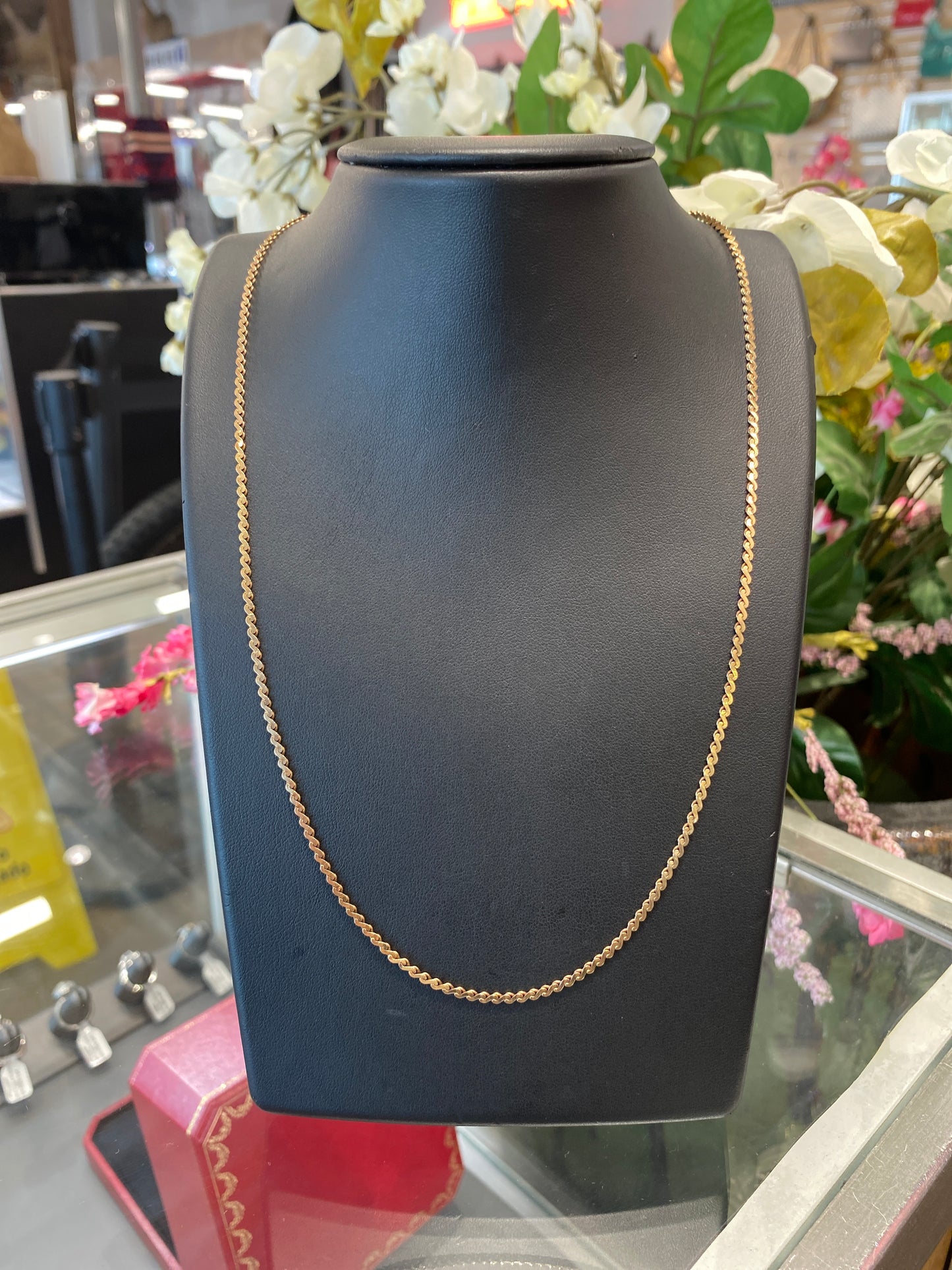 14k Yellow Gold Serpentine Chain