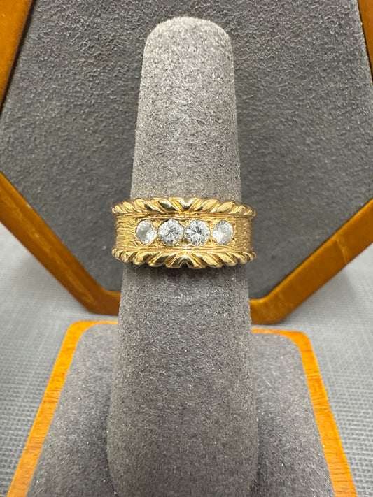 Gold band