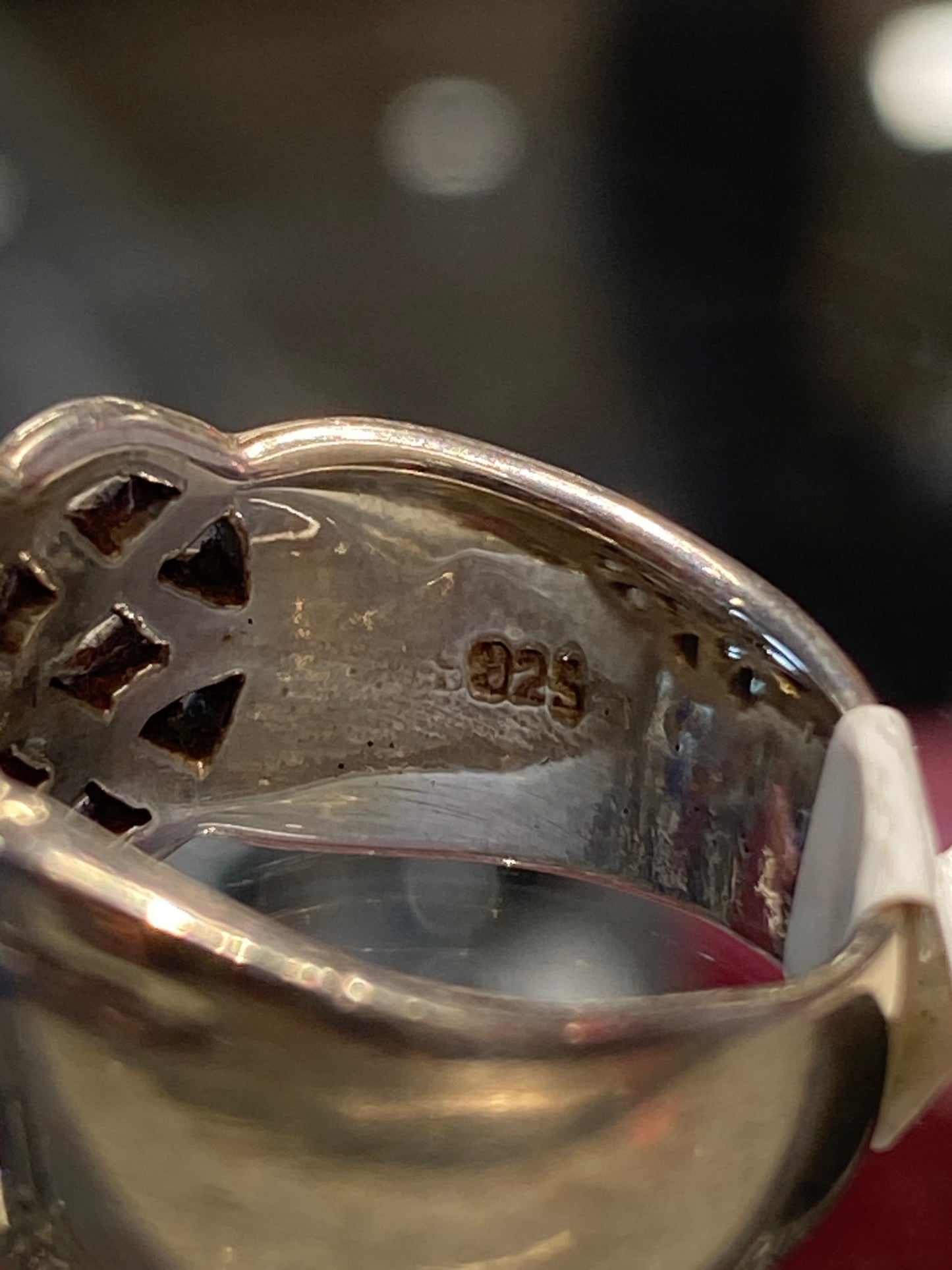 Silver Ring With Design
