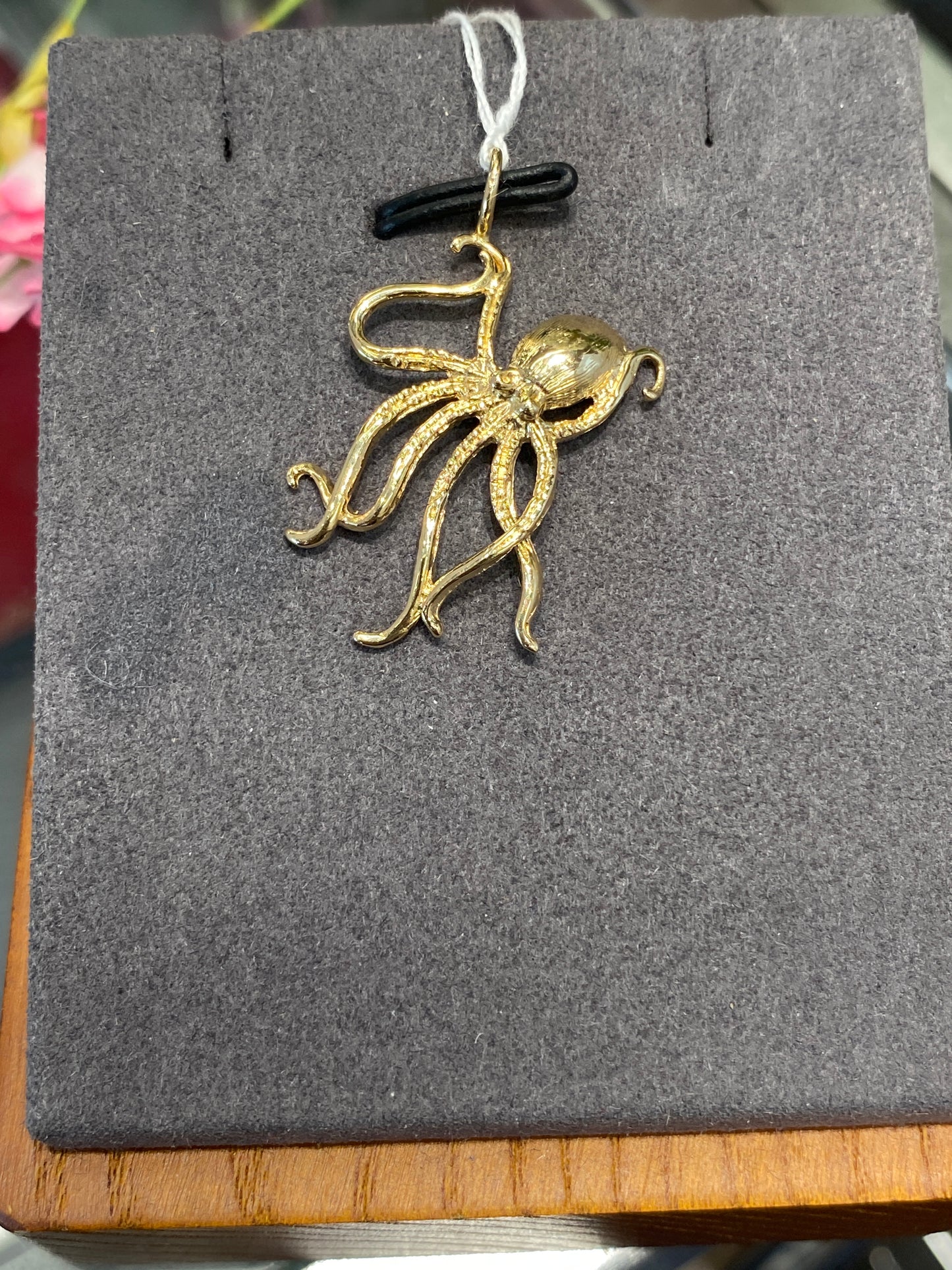 14k Yellow Gold Octopus Pendant