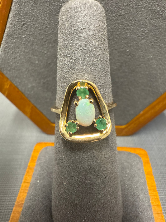 Gold ring