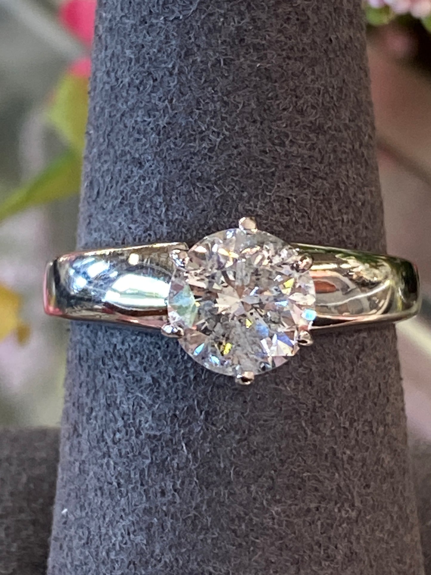 14k White Gold Diamond Engagement Ring