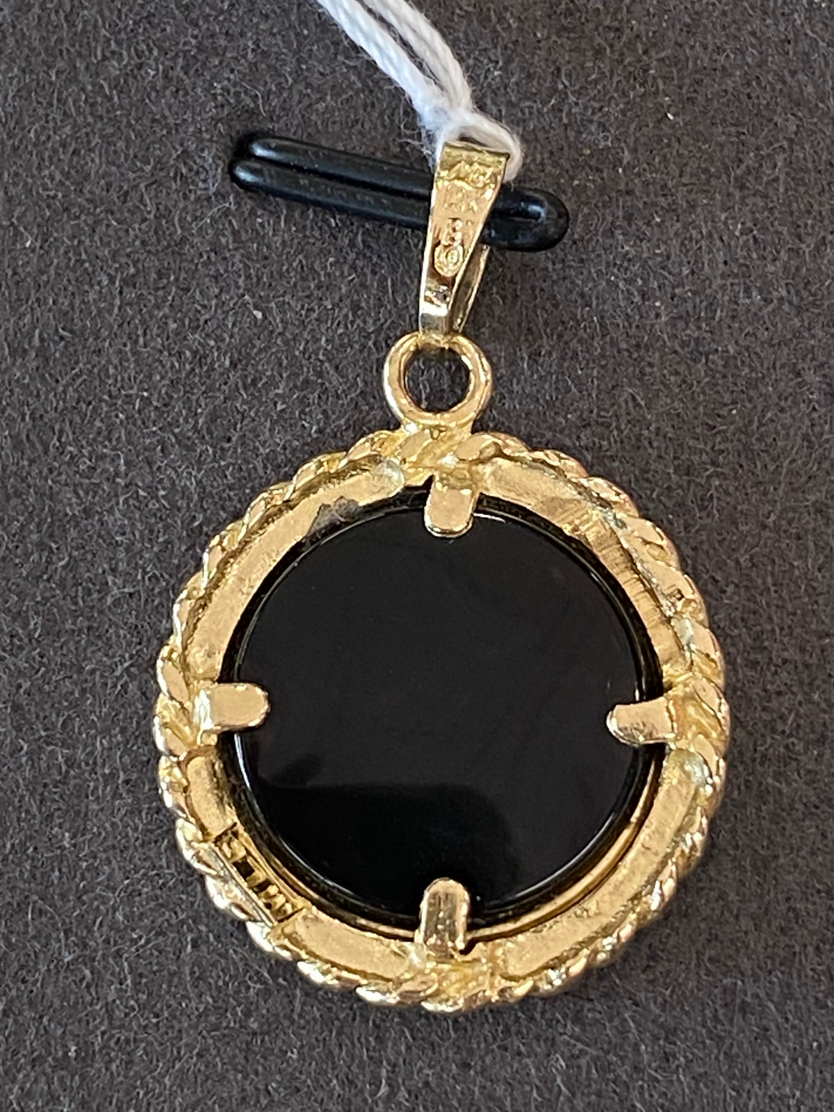 14k Yellow Gold Yankees Pendant