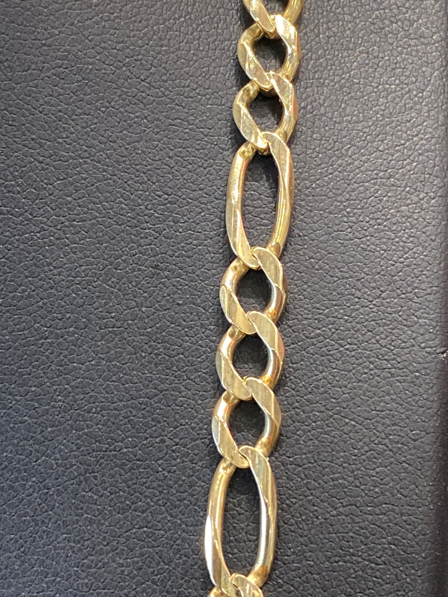 14k Yellow Gold Fígaro Chain