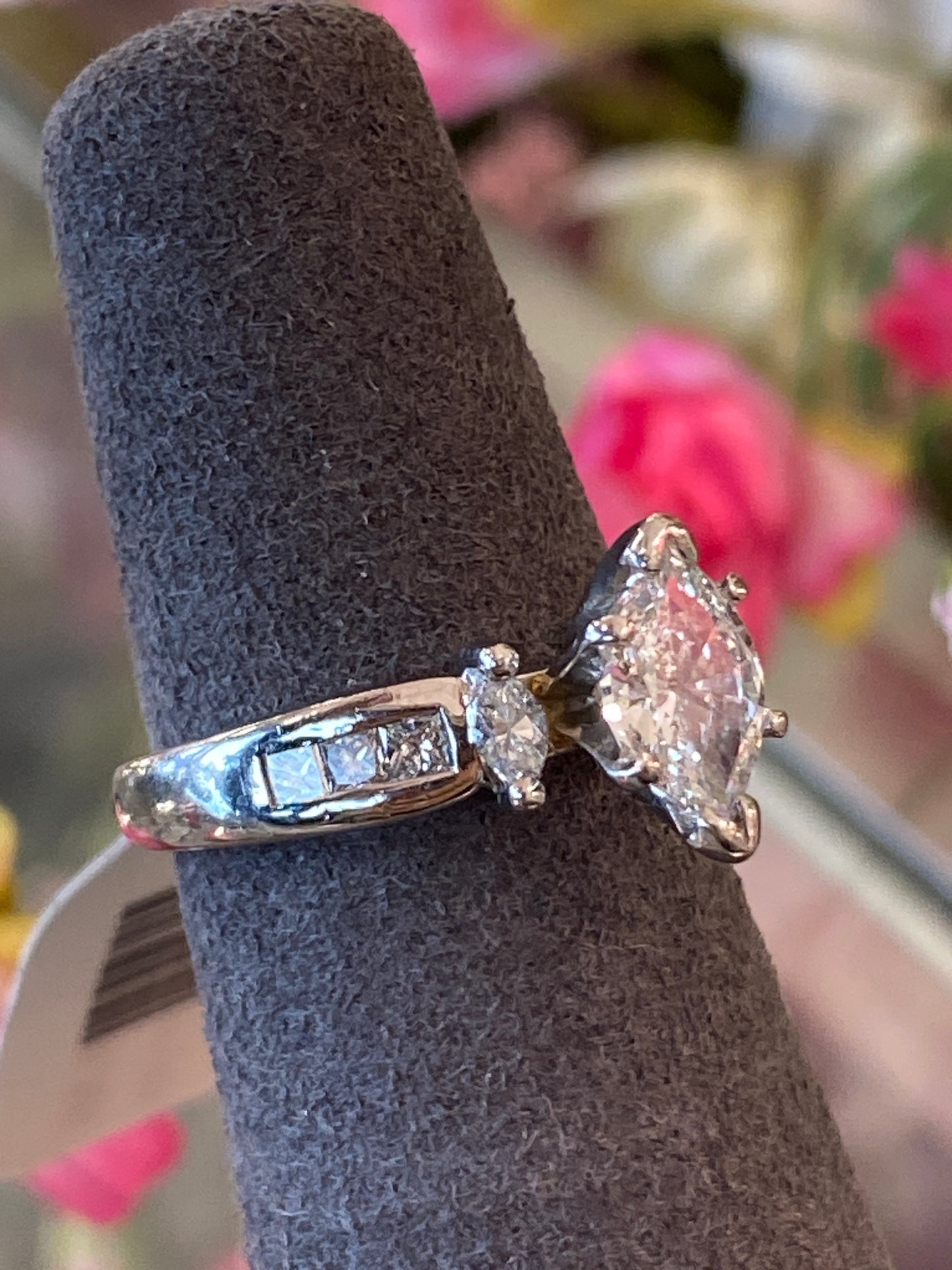 Platinum Diamond Engagement Ring
