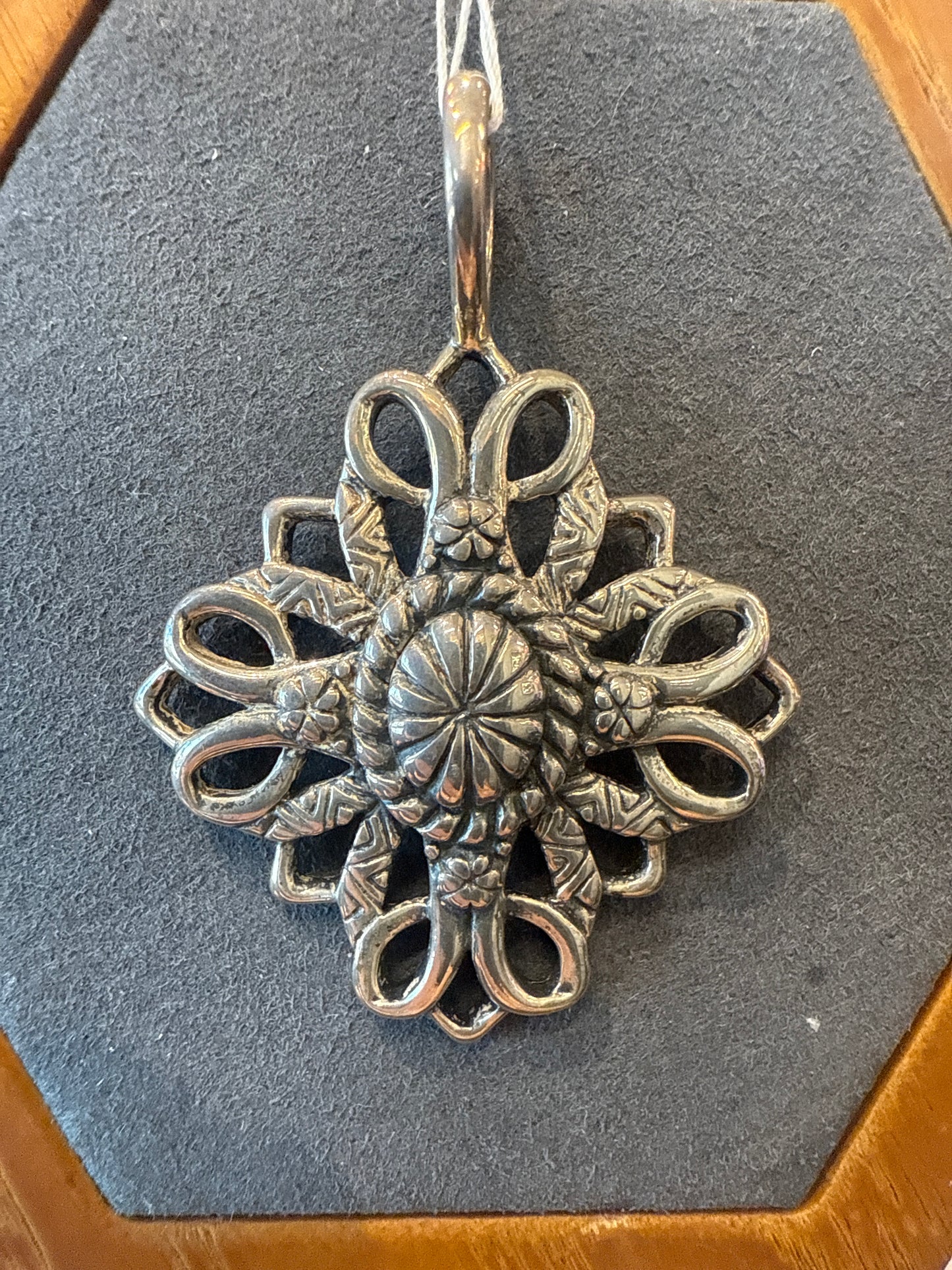Silver charm