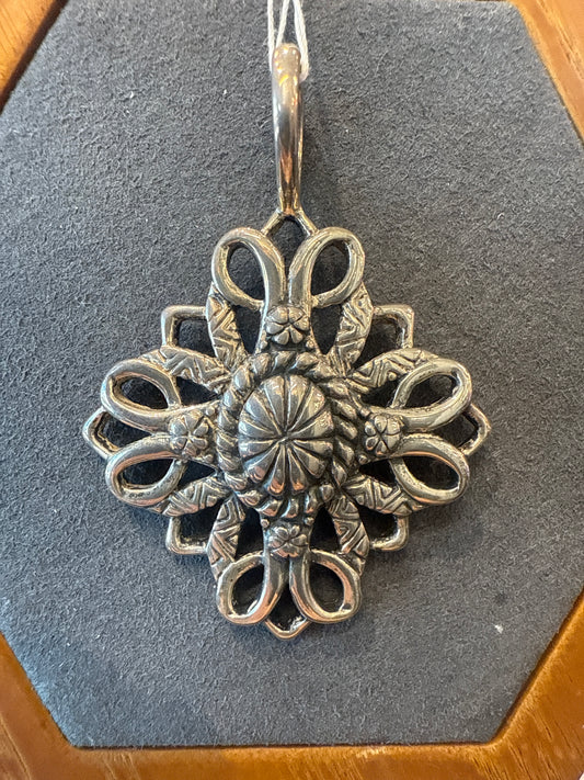 Silver charm