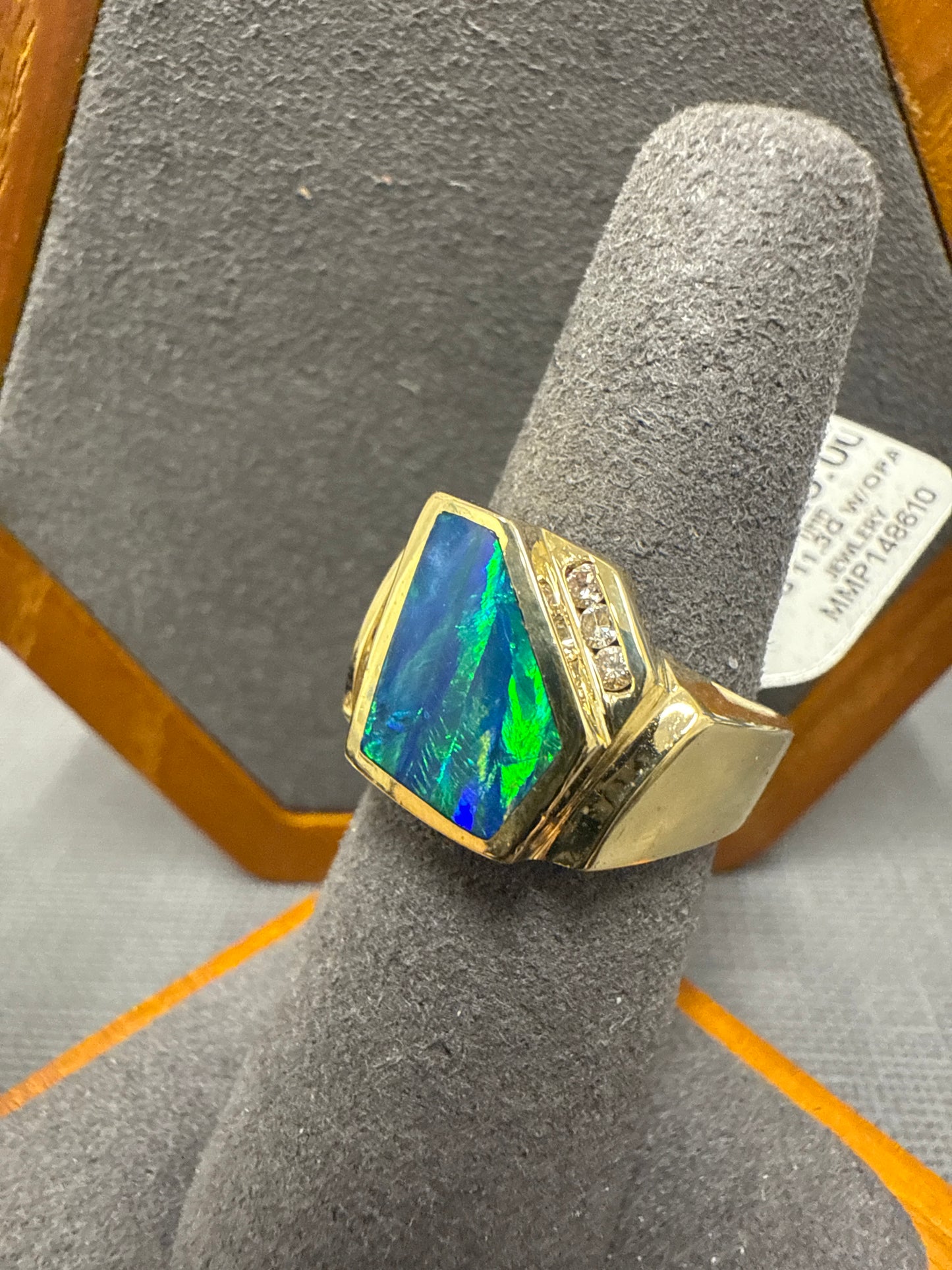 Gold ring