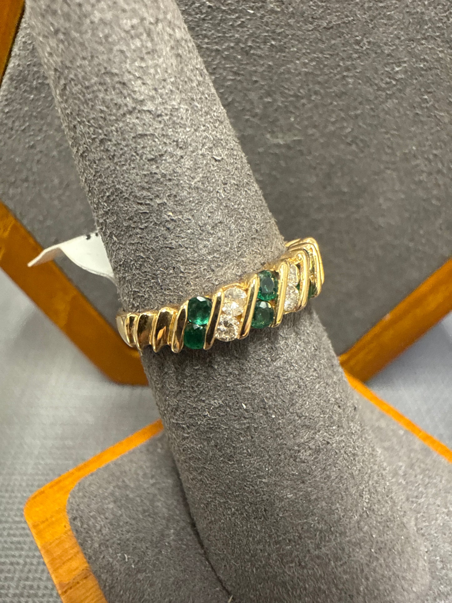 Gold band