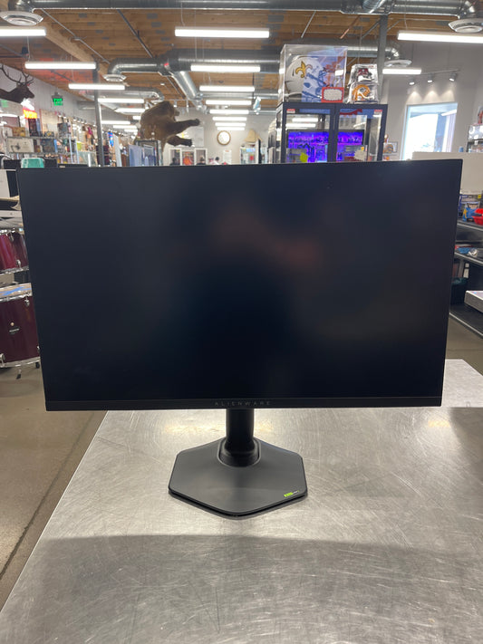 Alienware AW2724DM