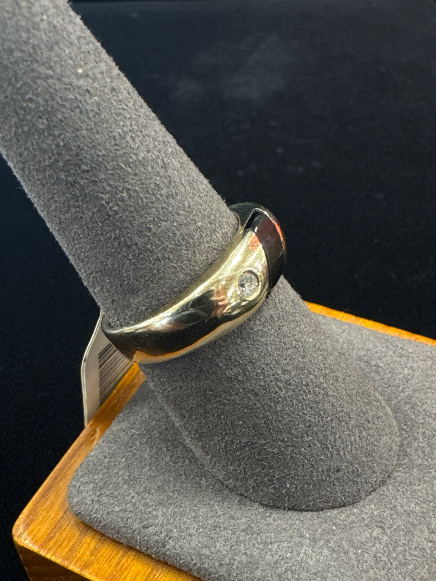 Gold Onyx Ring