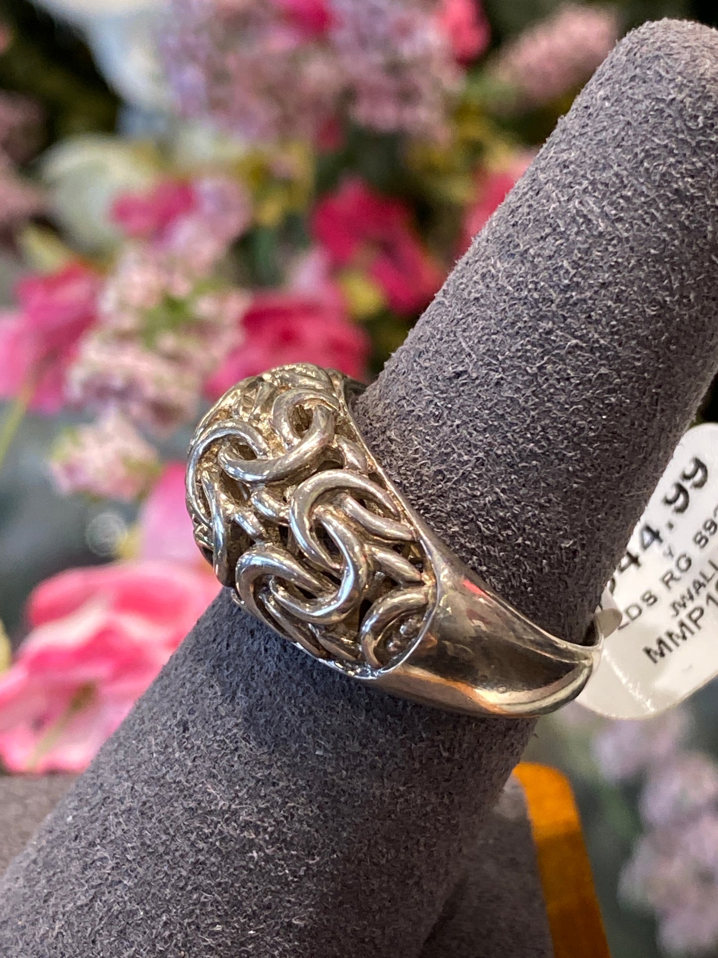 Silver Ring With Design